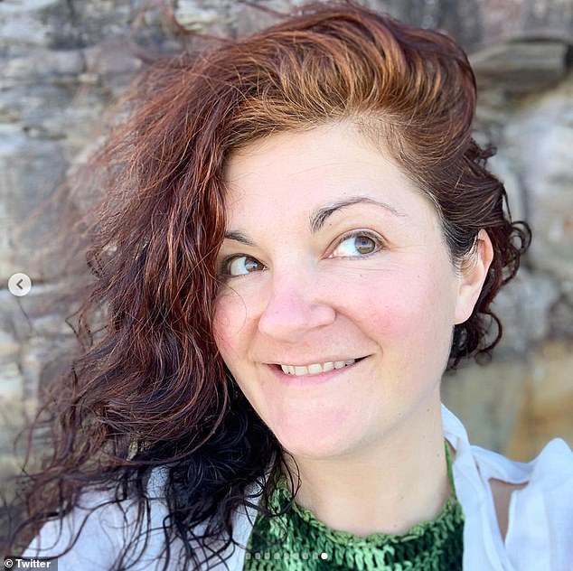 Satrre Vartan is a science and environment writer, with a strong focus on women's bodies and their connection to the natural world