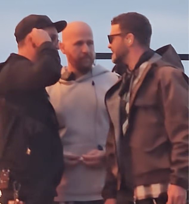 The incident left social media followers in a frenzy