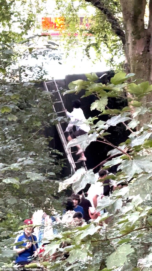 Ticketless Oasis fans reportedly tried to 'storm Heaton Park' on Friday as the band kicked off the first of their five-night stint - with footage showing metal fence panels on the ground
