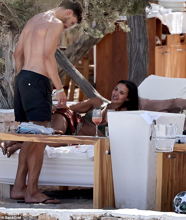 As she shared an album of fun snaps soaking up the sun, Ruben also shared some moments with Maya