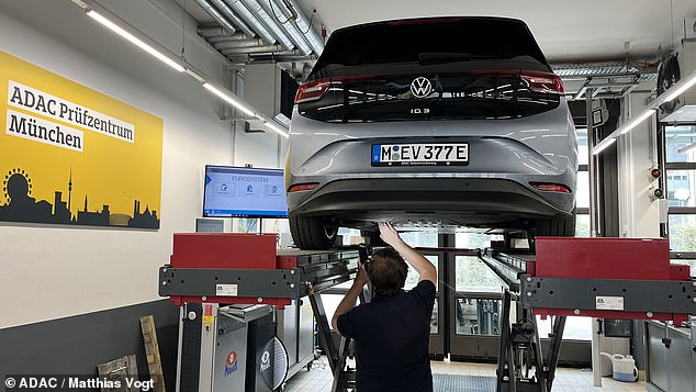ADAC originally tested the range of the all-electric VW hatchback in 2021 when it was almost brand new. Some 48 months and 107k miles later, it was measured again and showed a loss of only 8 miles