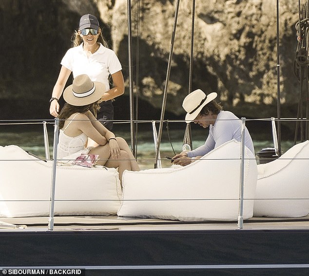 The pair looked relaxed and happy during their break