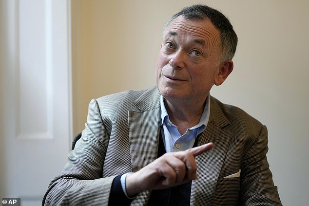 Ian Maxwell says 'what happened to Ghislaine is fundamentally wrong and unfair and she should never have gone on trial, let alone been banged up in prison'