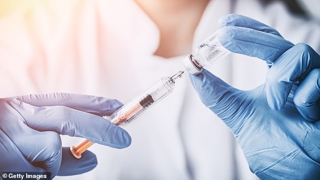 Experts say that the practice risks serious allergic reactions, paralysis, long-lasting swelling and could even prove fatal