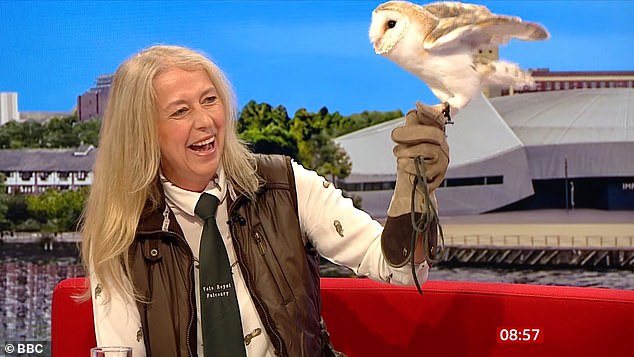 Fortunately, the nocturnal bird was securely tethered, meaning escape was impossible