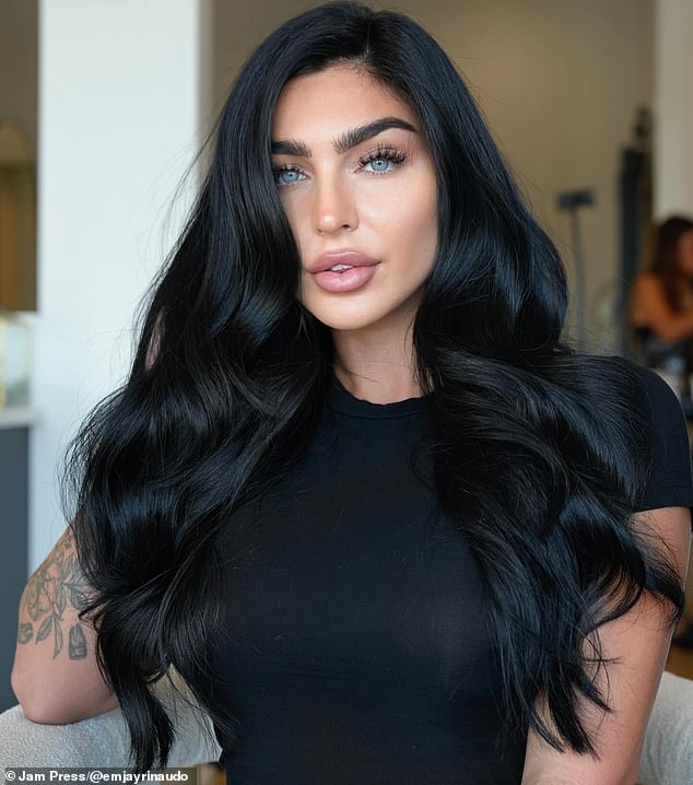 The model, who has over 700,000 followers on Instagram, hit out at women who, in her opinion, 'act weak' and 'can barely cook a meal, let alone catch their own dinner'