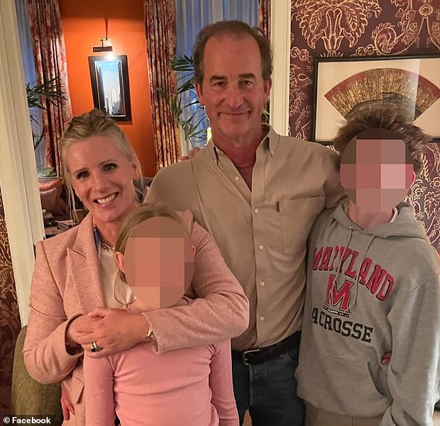 This was not the first CEO Cabot has been with, as Daily Mail confirmed she is currently married to another high powered man, Andrew Cabot, the chief executive of Privateer Rum, a Massachusetts-based booze maker