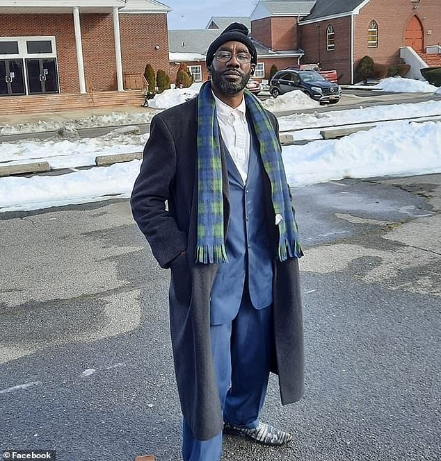Keith (pictured) was wearing a 20-pound chain - which he was allegedly never told to remove before approaching the screening machine