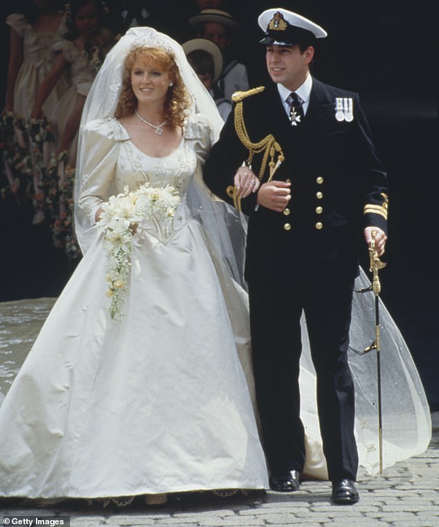 Initially Fergie wanted teddy bears and helicopters embroidered on the dress, but Cierach pointed her in a different direction