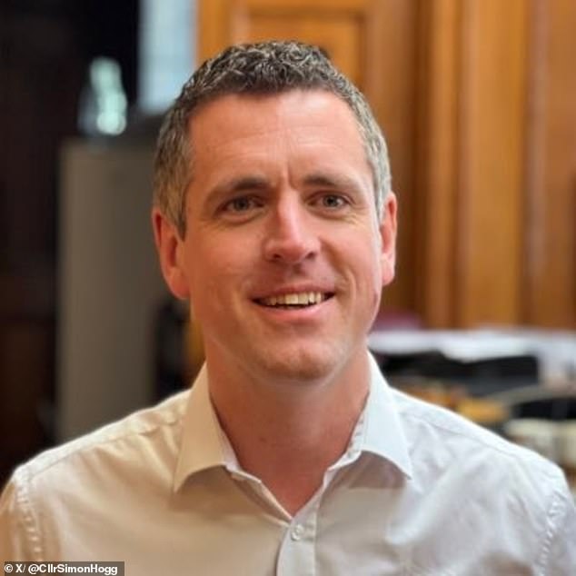 Wandsworth Council leader Simon Hogg has described the new e-bike deal as 'win-win'