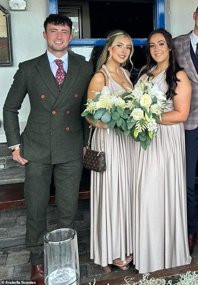 Harry, 27, pictured with two of his sisters