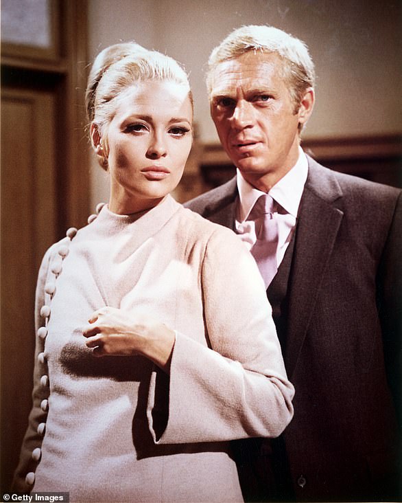 Steve McQueen as Thomas Crown and Faye Dunaway as Vicki Anderson in The Thomas Crown Affair (1968)