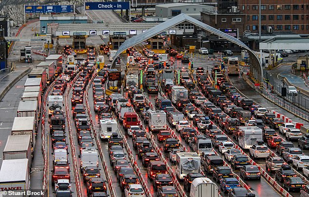 Huge traffic jams over the weekend will likely to keep holidaymakers sitting stationary for hours