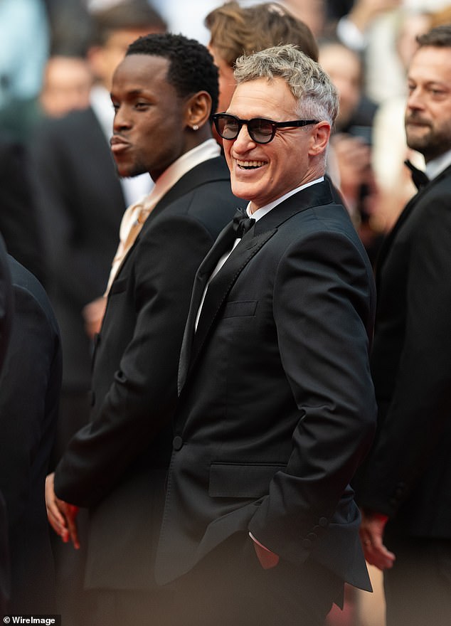 Ward also starred in the movie with Joaquin Phoenix, pictured together