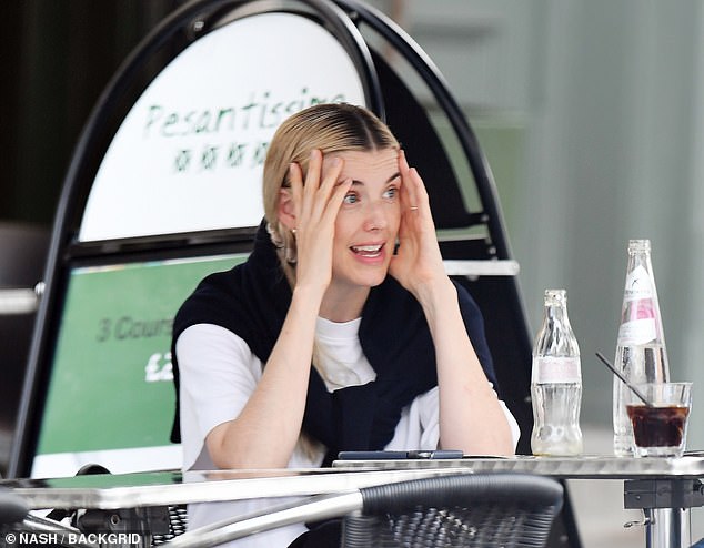 Agyness now lives a much quieter life away from the spotlight after officially quitting her successful modelling career in 2012, aside from select appearances to focus on acting and design