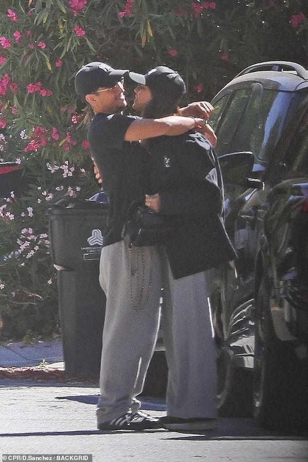 Danny, 31, matched her low-key vibe in a dark T-shirt, grey pants, and a similar cap, proving they¿re already syncing up in more ways than one