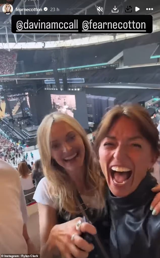 Davina, who underwent surgery to remove a brain tumour last year, was in high spirits ahead of a night of partying at Oasis' show