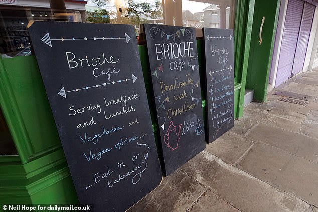 Brioche Cafe is one of many independent cafes in the area. The independent retailers have proved much more popular among locals and visitors that the Coffee #1 brand