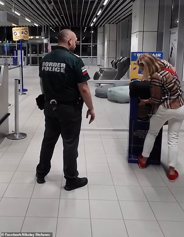 Nikolay Stefanov, who witnessed the shocking ordeal and captured the video footage, said that he believed the airline had initially offered the woman to pay extra for her baggage. However, she refused, due to her bag fitting within the sizer