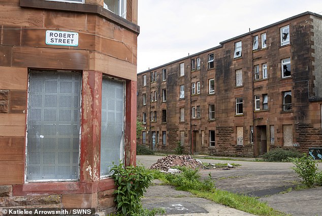 From 480 happy families, resident numbers diminished in the last fourteen years to around five people who are still in residence