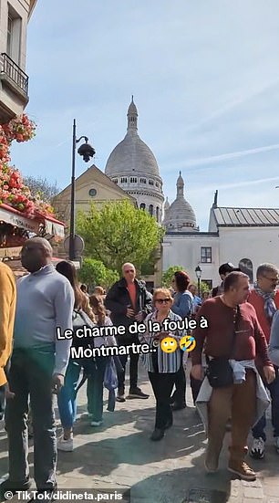 Overcrowding in Montmartre
