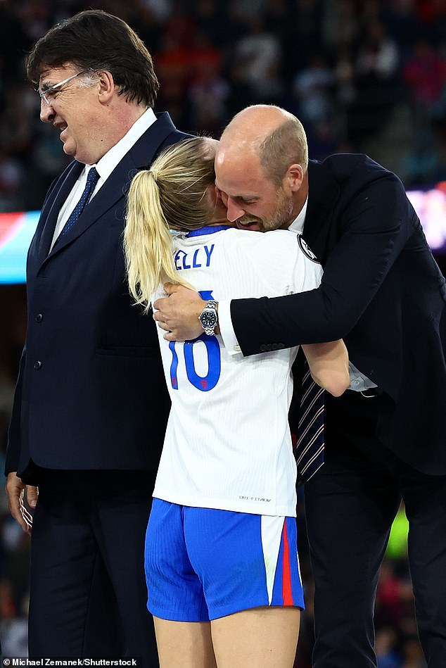 Kelly, 27, has always been the shining light of this team: the English superstar of her generation