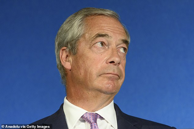 Mr Trump, a long-time friend of Mr Farage, said he liked both men, adding: ¿I think the one that¿s toughest and most competent on immigration is going to win the election, but then you add... low taxes, and you add the economy'