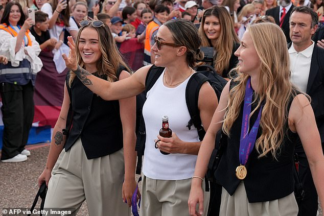 Honouring all the players would show future athletes what is possible, MPs have said. Pictured: Defender Lucy Bronze waving to fans alongside midfielder Grace Clinton (left) and striker Aggie Beever-Jones