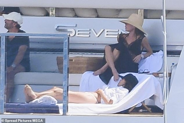 Eva showcased her age-defying physique