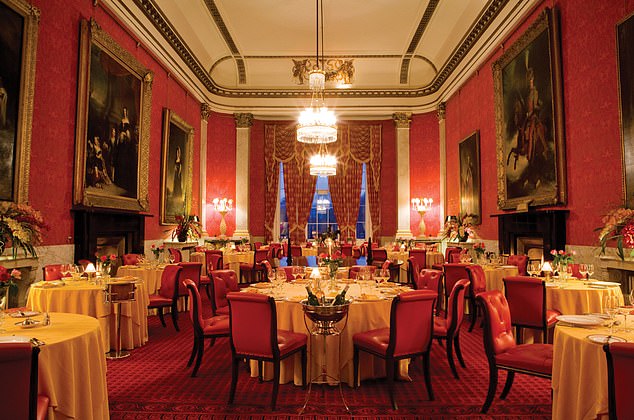 The grand, elegant Wellington Restaurant in Wynyard Hall