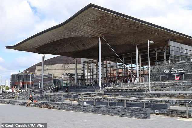 A Welsh parliamentary committee savaged the decision to purchase the farm for festival plan