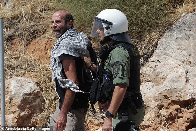 Following the unrest in Soros and Rhodes, the police were on high alert when the Israeli tourists arrived at Agios Nikolaos in Crete