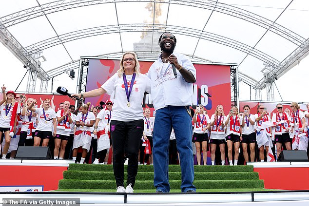 Sarina Wiegman shared a moment with her favourite singer, Afrobeats star Burna Boy, which saw her mask of professionalism slip slightly she started to dance