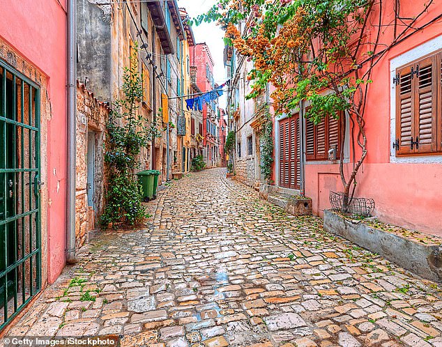 Pretty in pastels in the old town of Rovinj