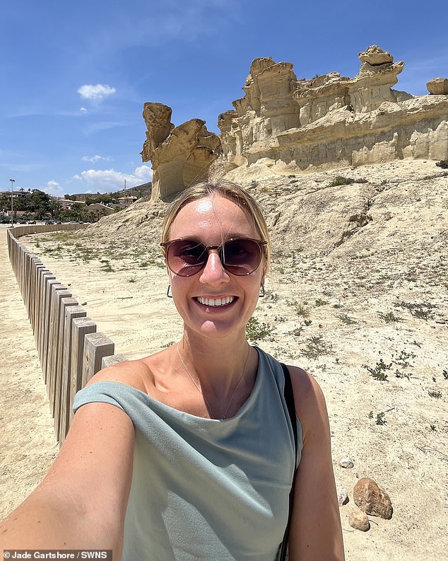 Jade praised the cheap prices for wine and the free concerts every night as reasons to stay living in Spain