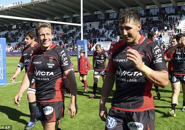 Henson joined Toulon in 2011 on a five-month contract, playing alongside Jonny Wilkinson