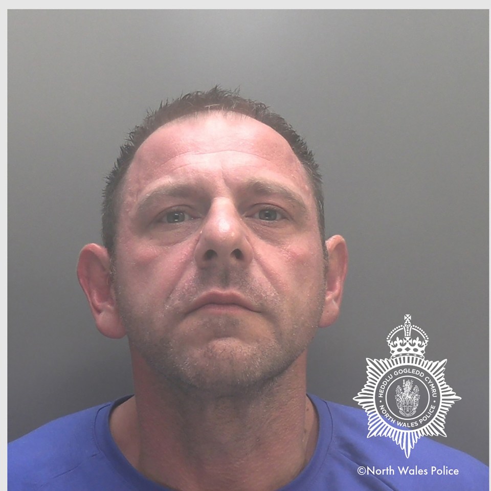 Mugshot of Ian Parry.