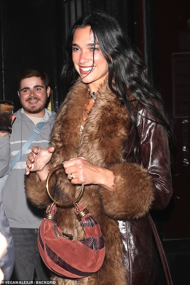 The songstress looked sensational in pricey pieces from luxury brand Chloe that added up to a whopping £10,000
