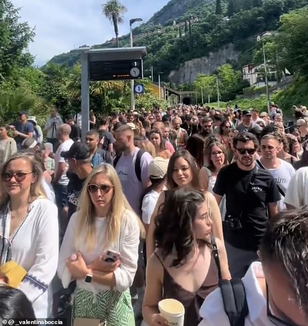 A holidaymaker in Lake Como, Italy posted a video warning others what to expect while visiting in the summer, showing packed coastal pathways and an hour long line for the ferry