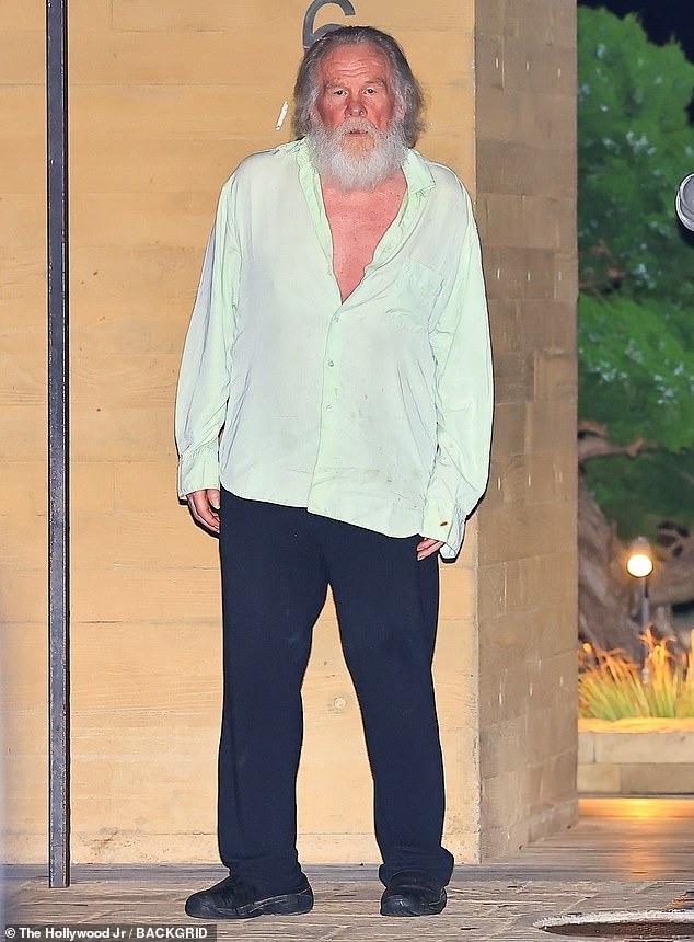 Nick Nolte showed off his scruffy side when going out to an upscale dinner with some of his top Hollywood male friends at Nobu in Malibu