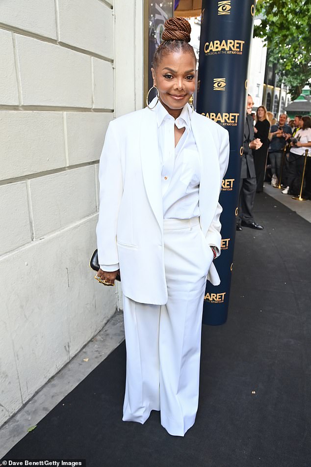 The 1500th gala performance of Cabaret saw A-List names mingle with some of British TV's finest, with Janet Jackson among the big names in attendance at London's Kit Kat Club