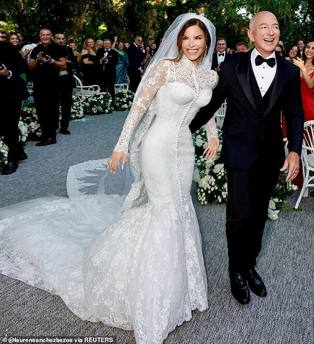 Which is exactly what Ms Sanchez Bezos was keen to do, if rumour is to be believed