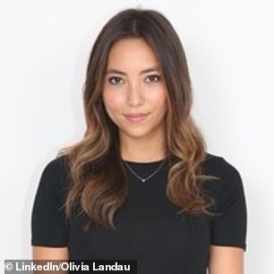 Gemologist Olivia Landau told Daily Mail that it's 'typically not recommended to set a diamond (especially in that large of a size) in a band that thin'