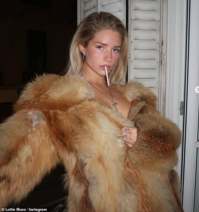 Lottie Moss is using her personal diaries to write a biography about her childhood and turbulent life in the spotlight