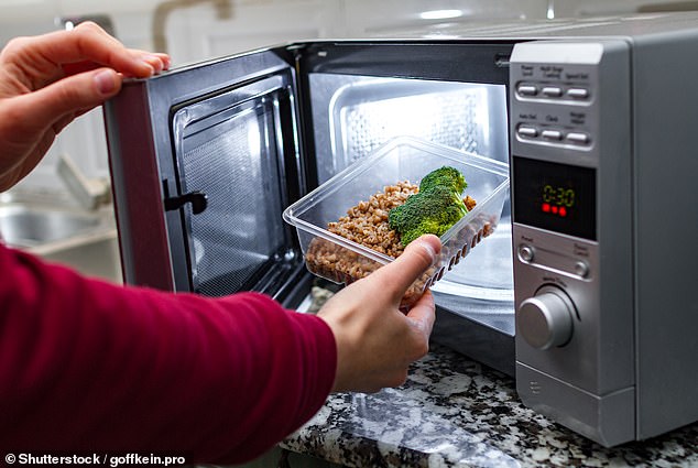 A quarter of Britons are risking potentially deadly food poisoning in their desperate attempts to save cash, an official report warns