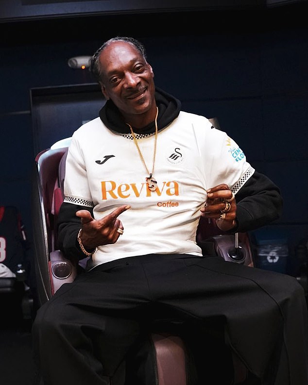 Snoop Dogg has been announced as a shock investor and co-owner in Swansea City - days after modelling their kit
