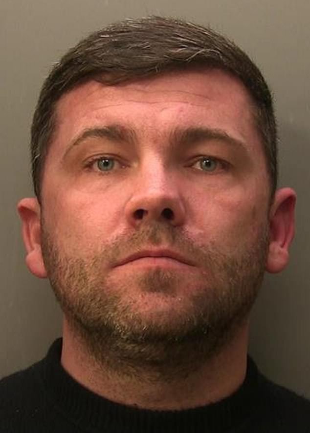 Lee's father Liam is a member of the Byrne Organised Crime Group and the Kinahan Organised Crime Group and was released from prison earlier this year after being jailed in connection with a plot to stockpile guns and ammunition