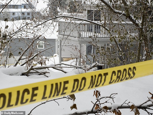 Everywhere, phones are pinging with a warning from the university authorities: ¿Police investigating homicide. Suspect is not known at this time. Stay away from the area and shelter in place¿