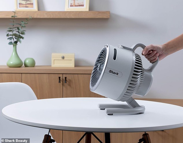 The FlexBreeze is lightweight, portable and suitable for use anywhere