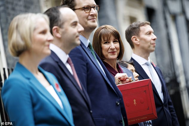 From left to right: Treasury Parliamentary Secretary Emma Reynolds, Exchequer Secretary to the Treasury James Murray, Chief Secretary to the Treasury Darren Jones, Chancellor of the Exchequer Rachel Reeves, Economic Secretary to the Treasury Tulip Siddiq, and Financial Secretary to the Treasury Spencer Livermore